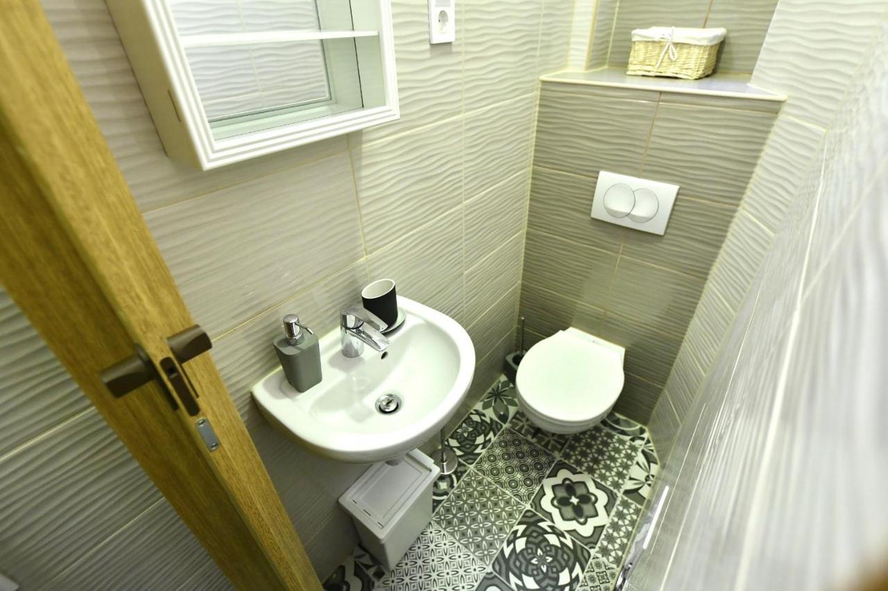 Downtown Flat In Budapest, King Bagian luar foto