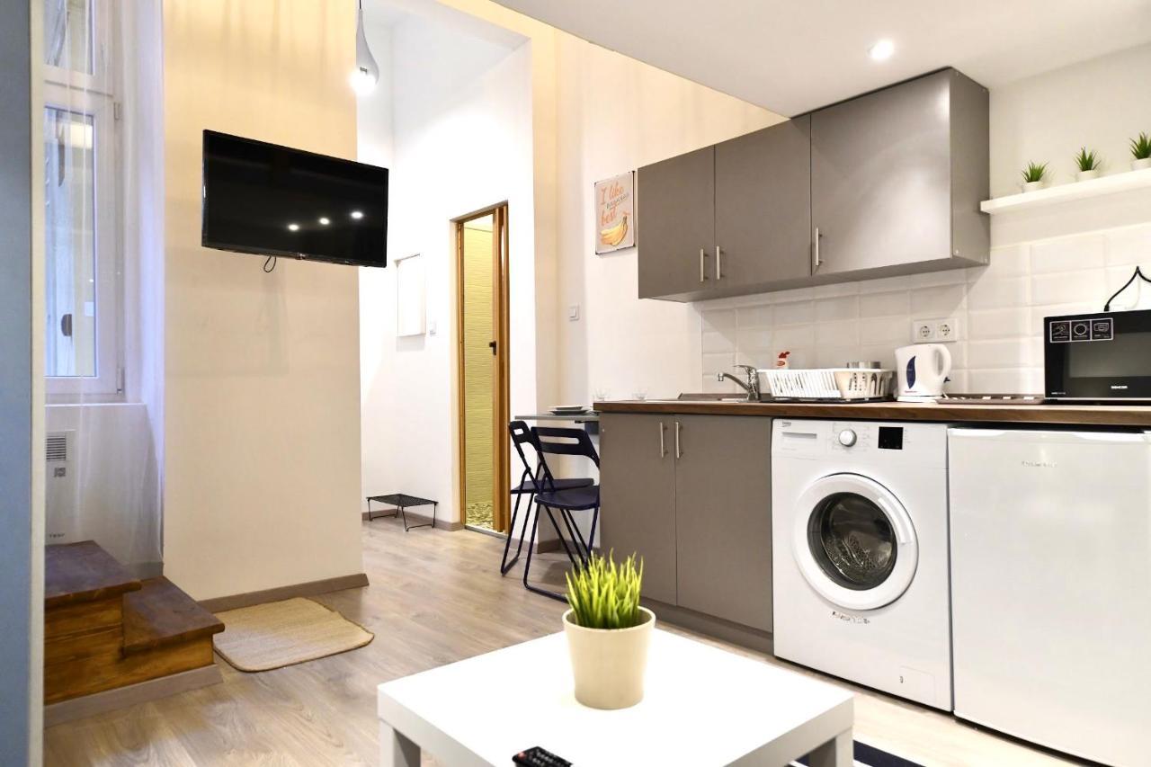 Downtown Flat In Budapest, King Bagian luar foto